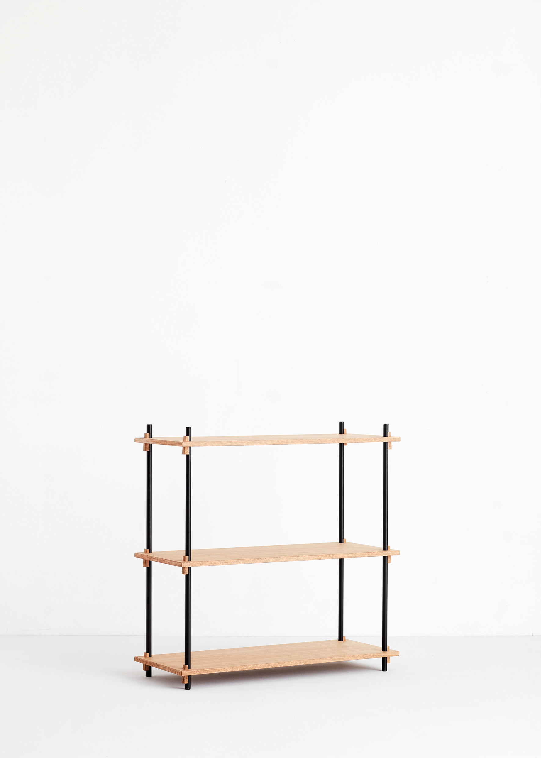 Moebe Shelving System Low single oak