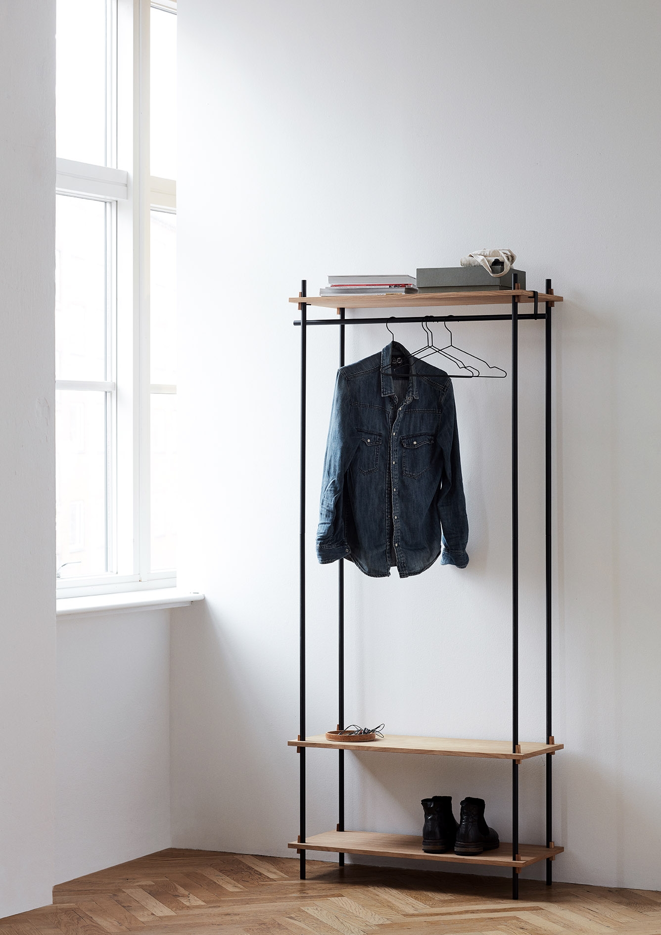Moebe Shelving System Garderobe