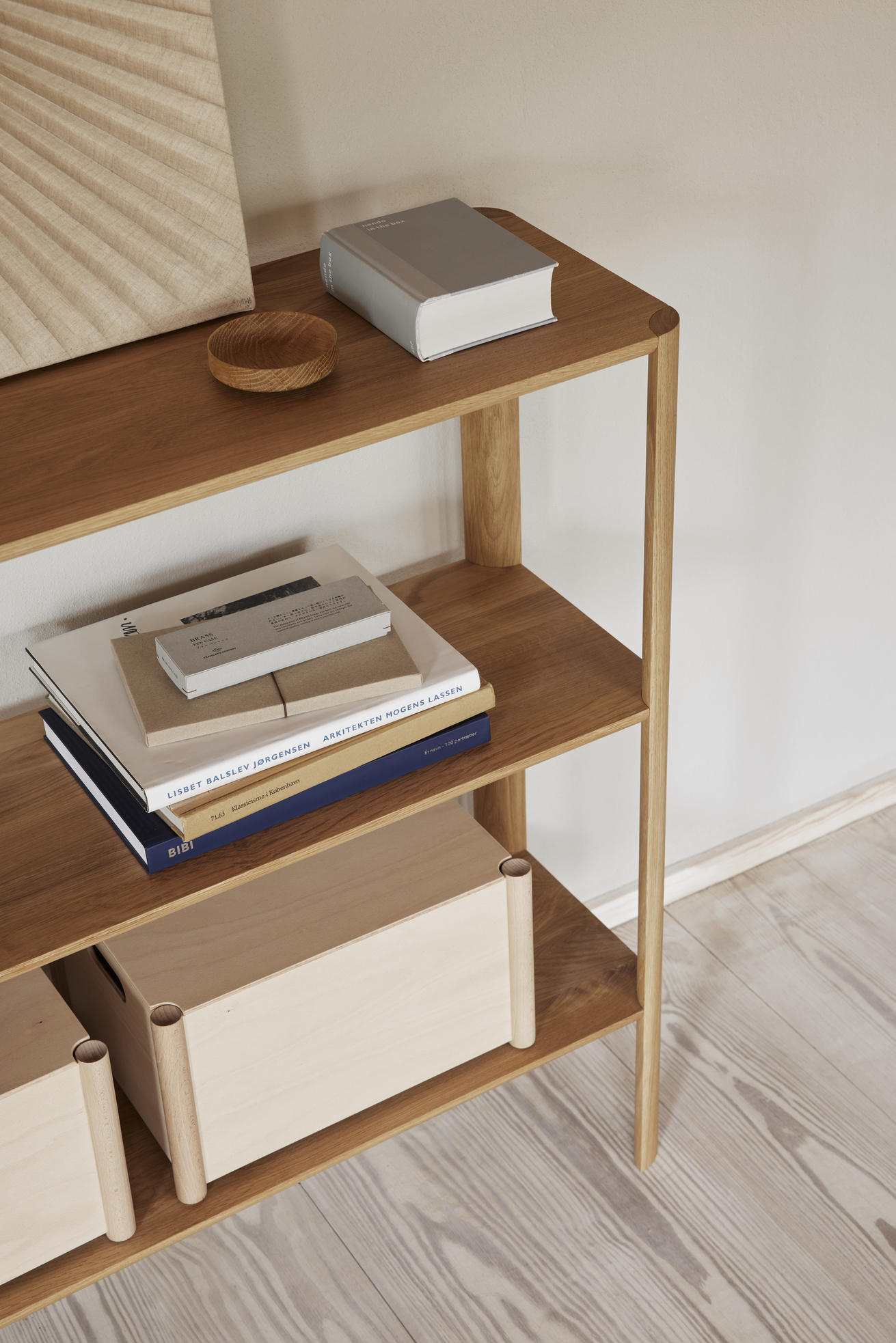 Pillar Storage Box Lid, Medium, Beech