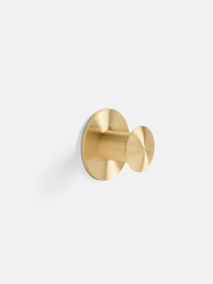 Moebe Knob Messing