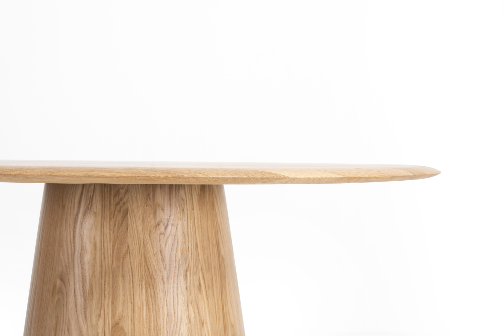 Gazzda Tisch Mushroom Tisch rund