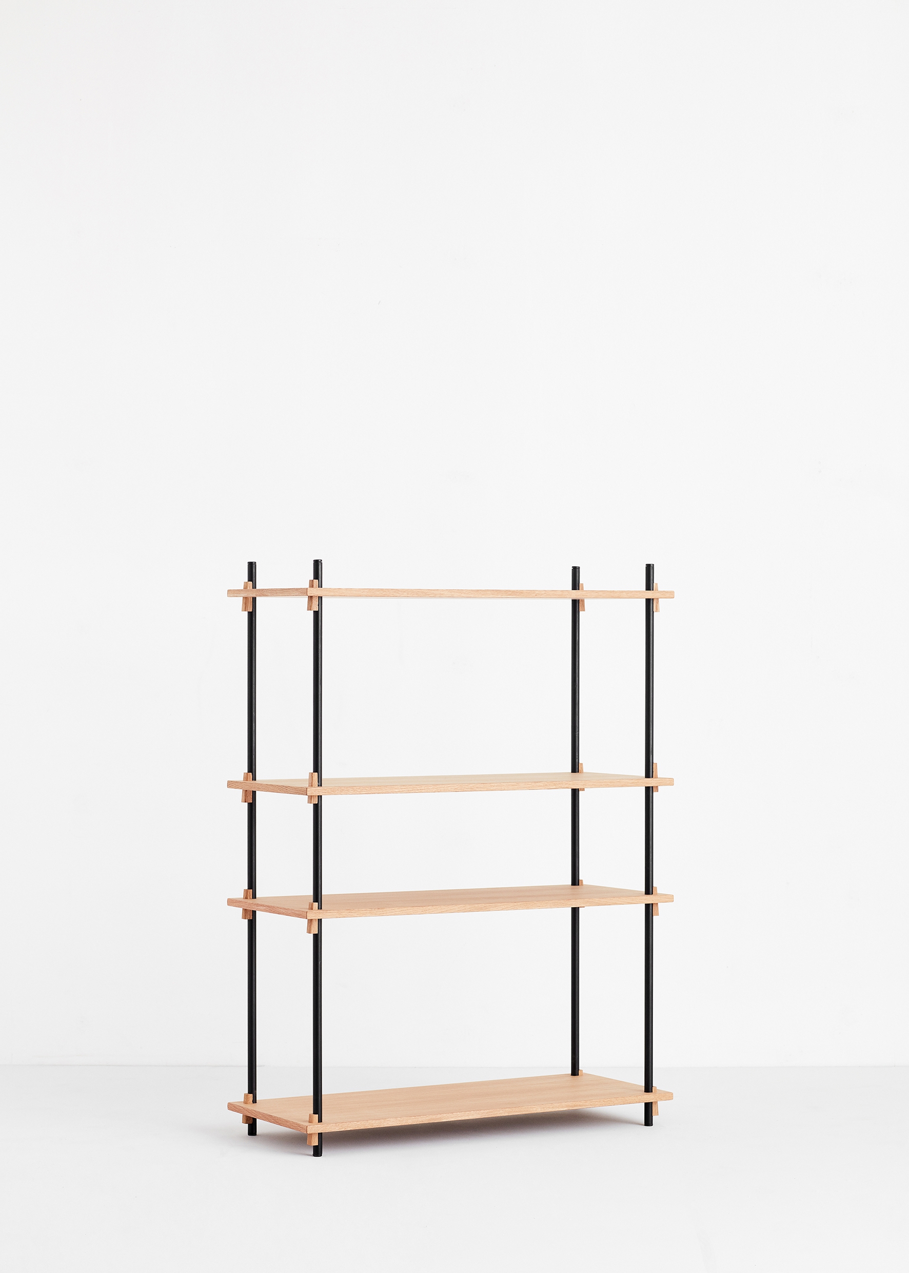 Moebe Shelving System medium single oak