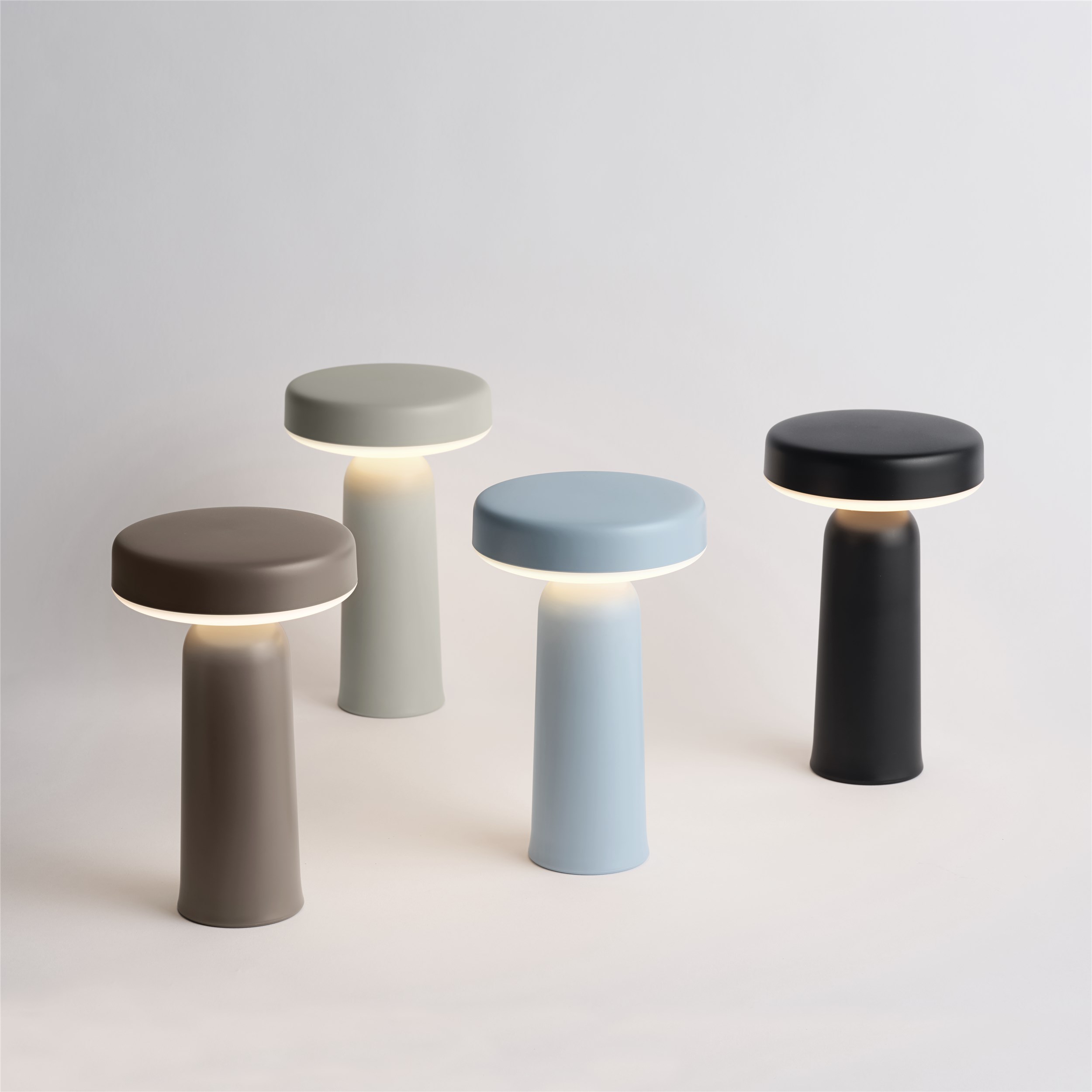 muuto Ease Portable Lamp