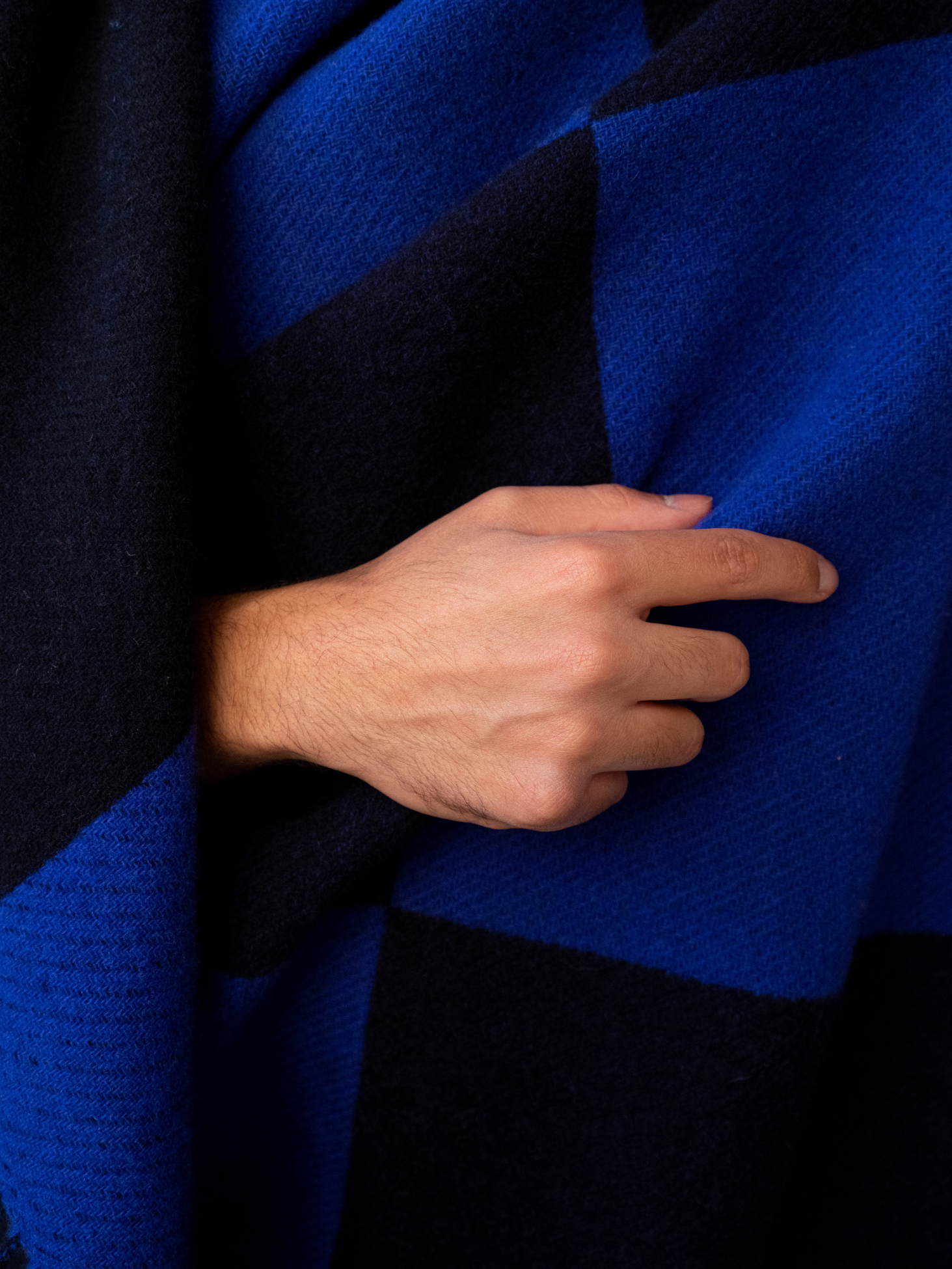 raawii Dana Arbib Patch Decke  Blue/green/navy