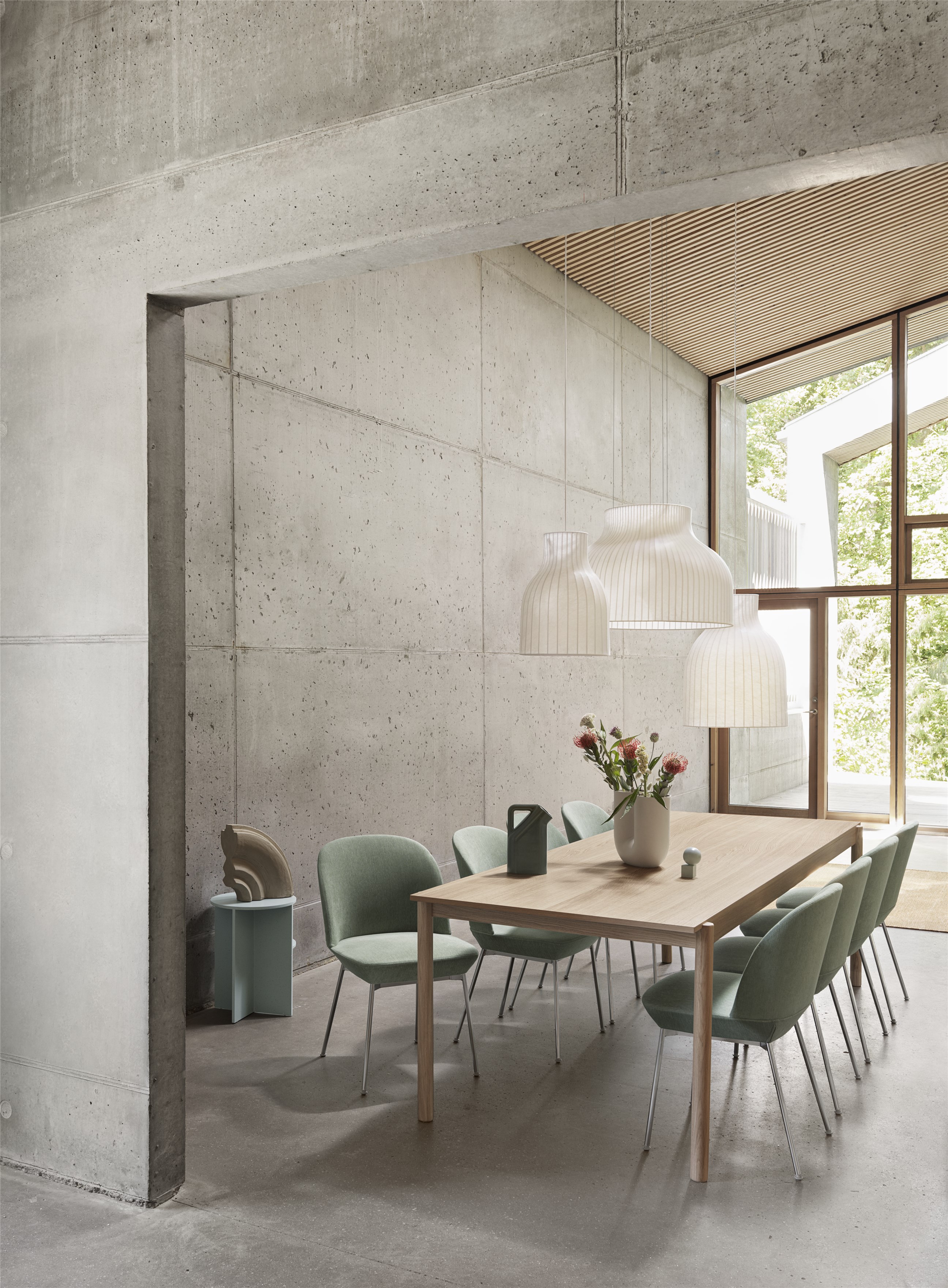muuto Linear Table