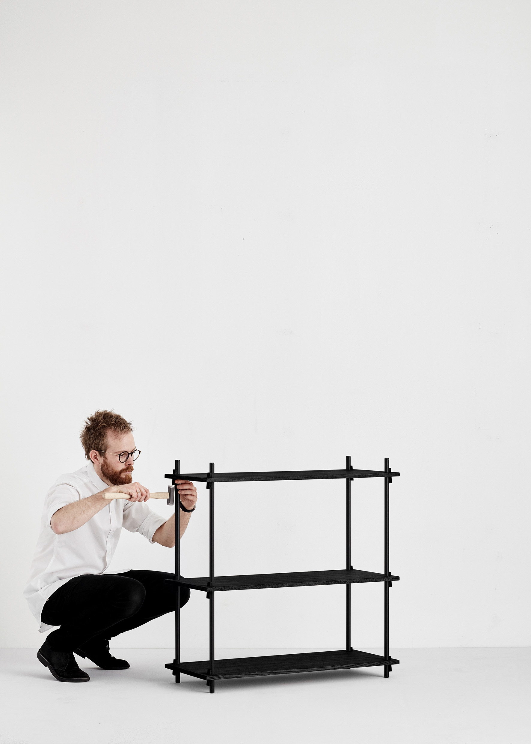 Moebe Shelving System Low single black