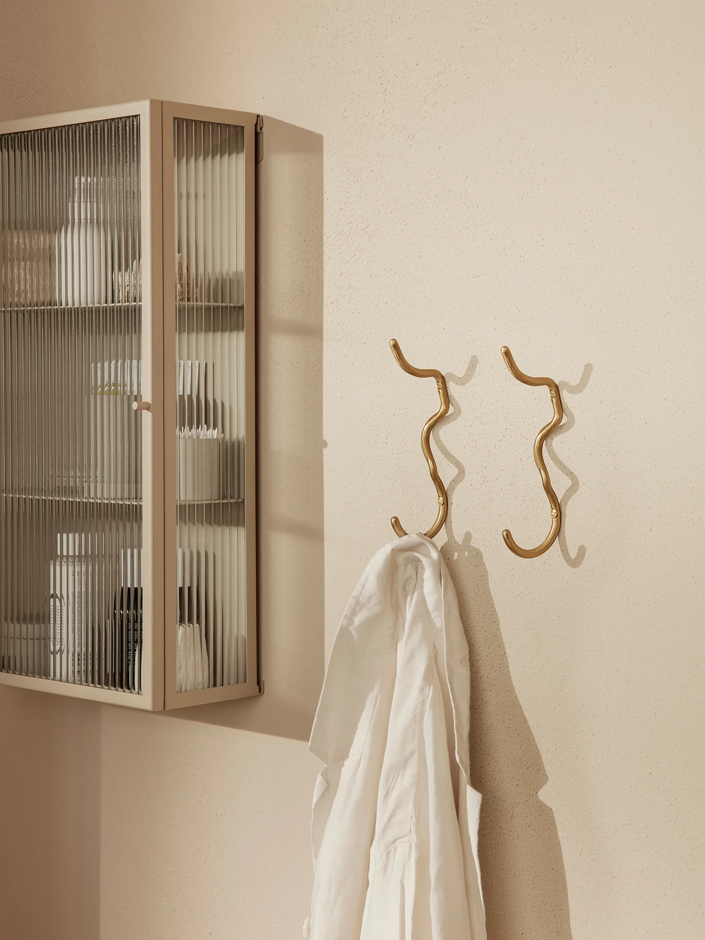 ferm living Curvature Hook brass