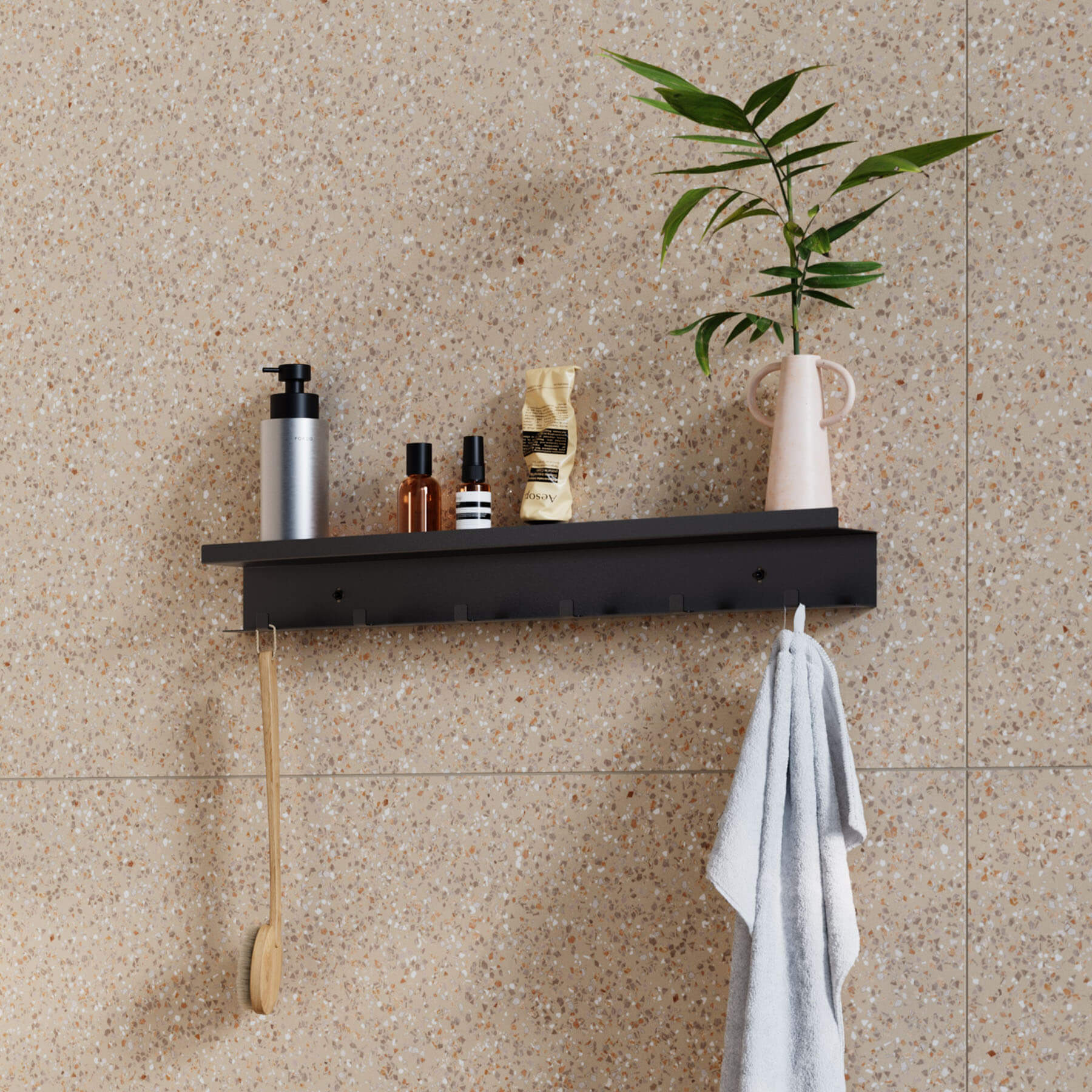 Satisfakt Garderobe Commeo