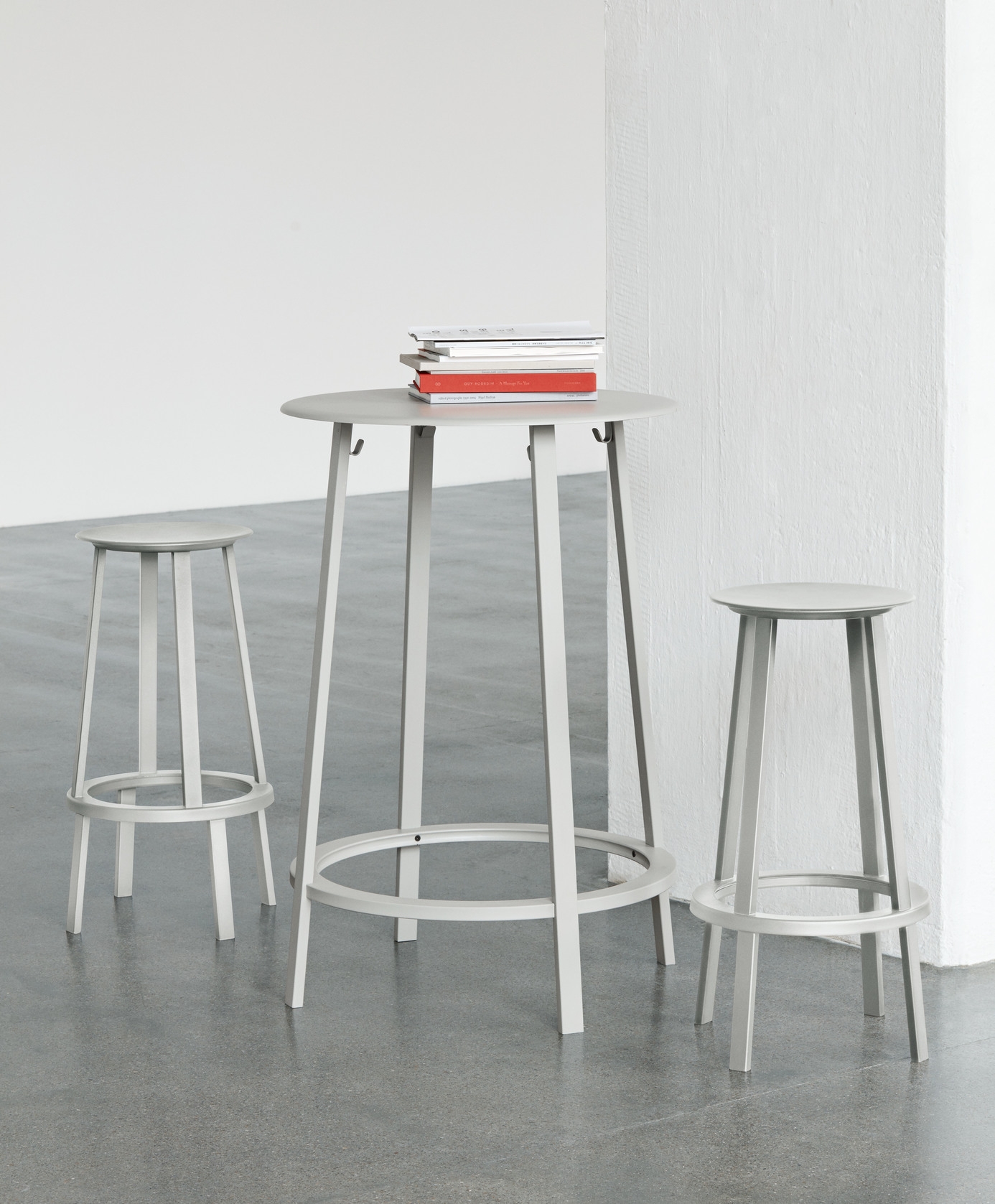 HAY Revolver Table rot