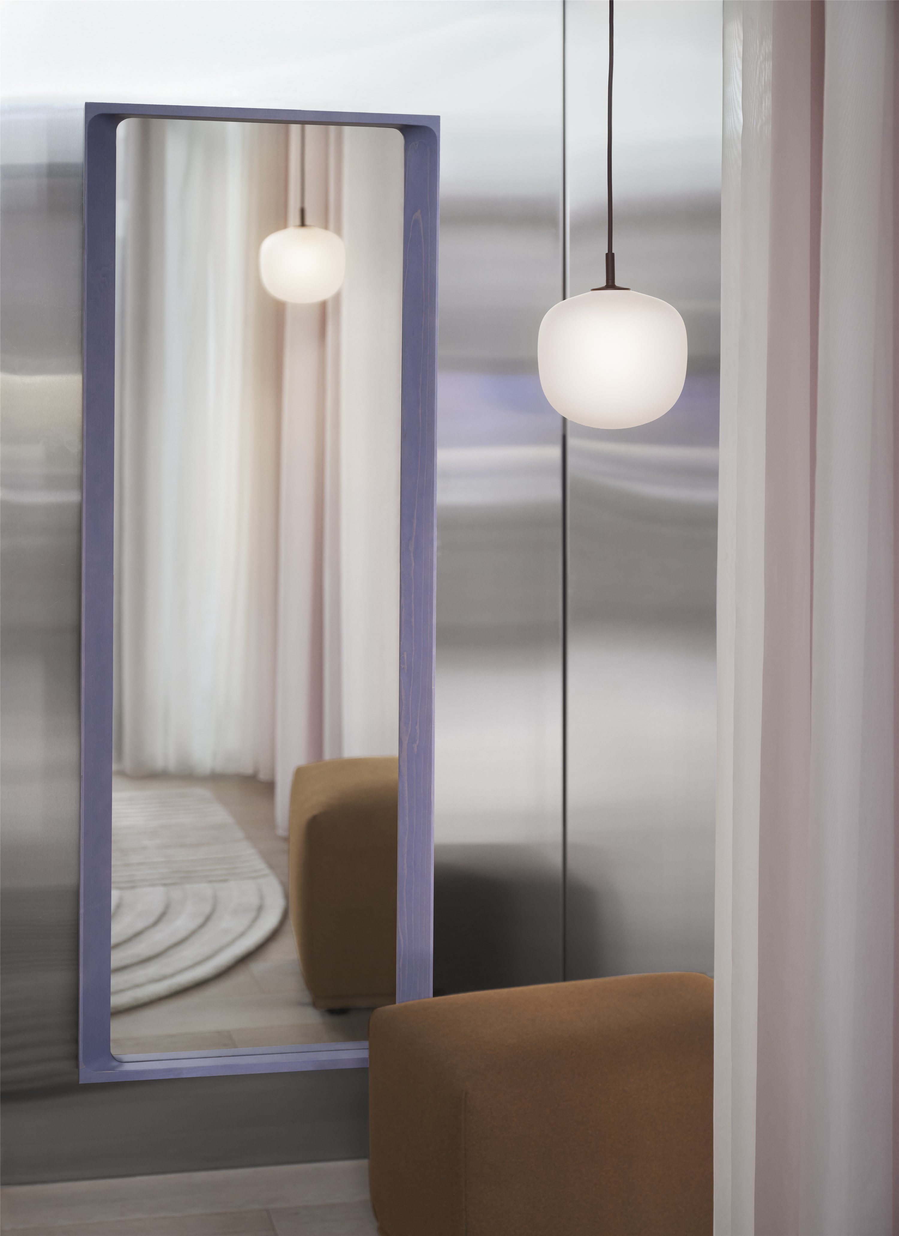 muuto Arced Spiegel