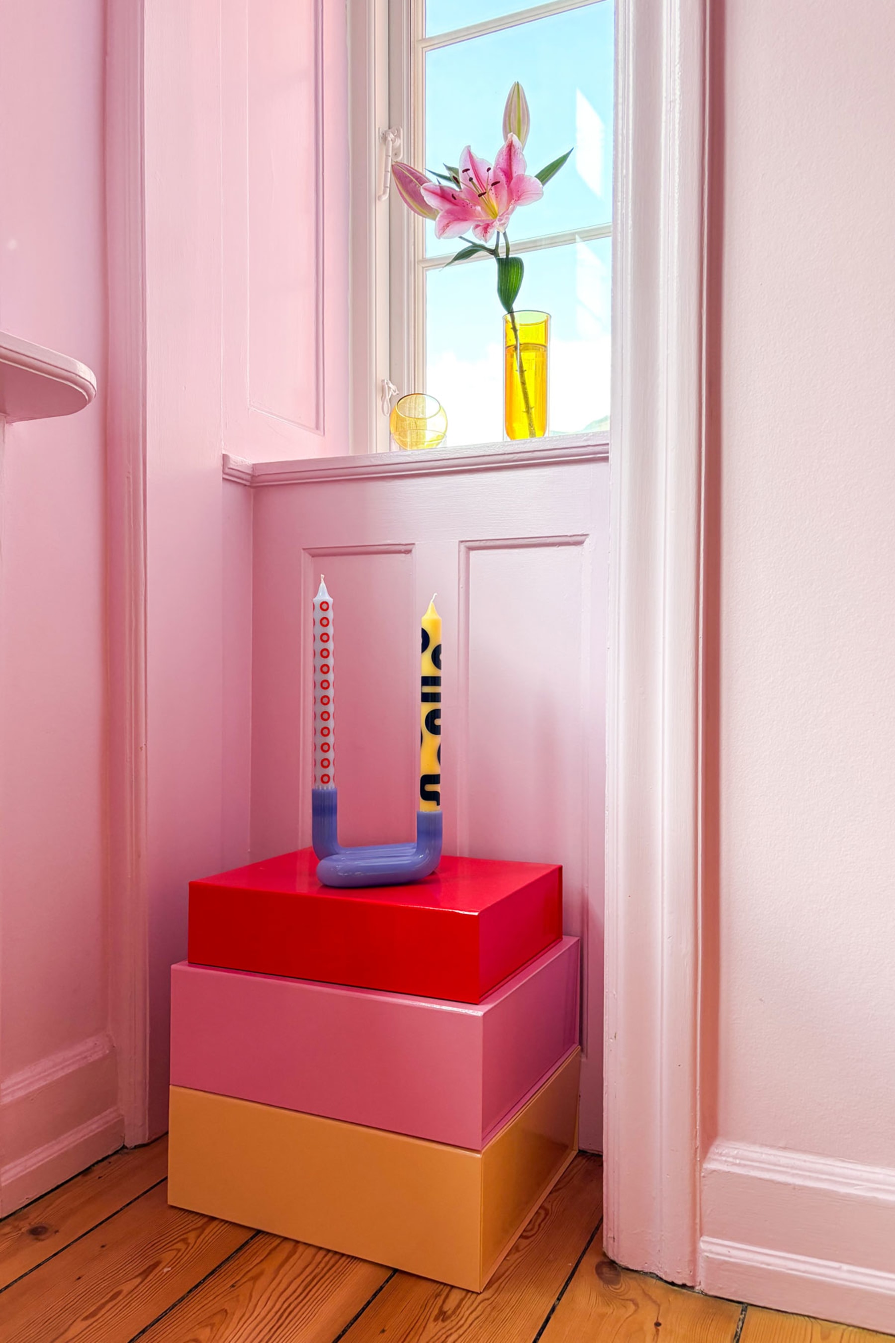 Studio About Kerzen  Yellow / Blue