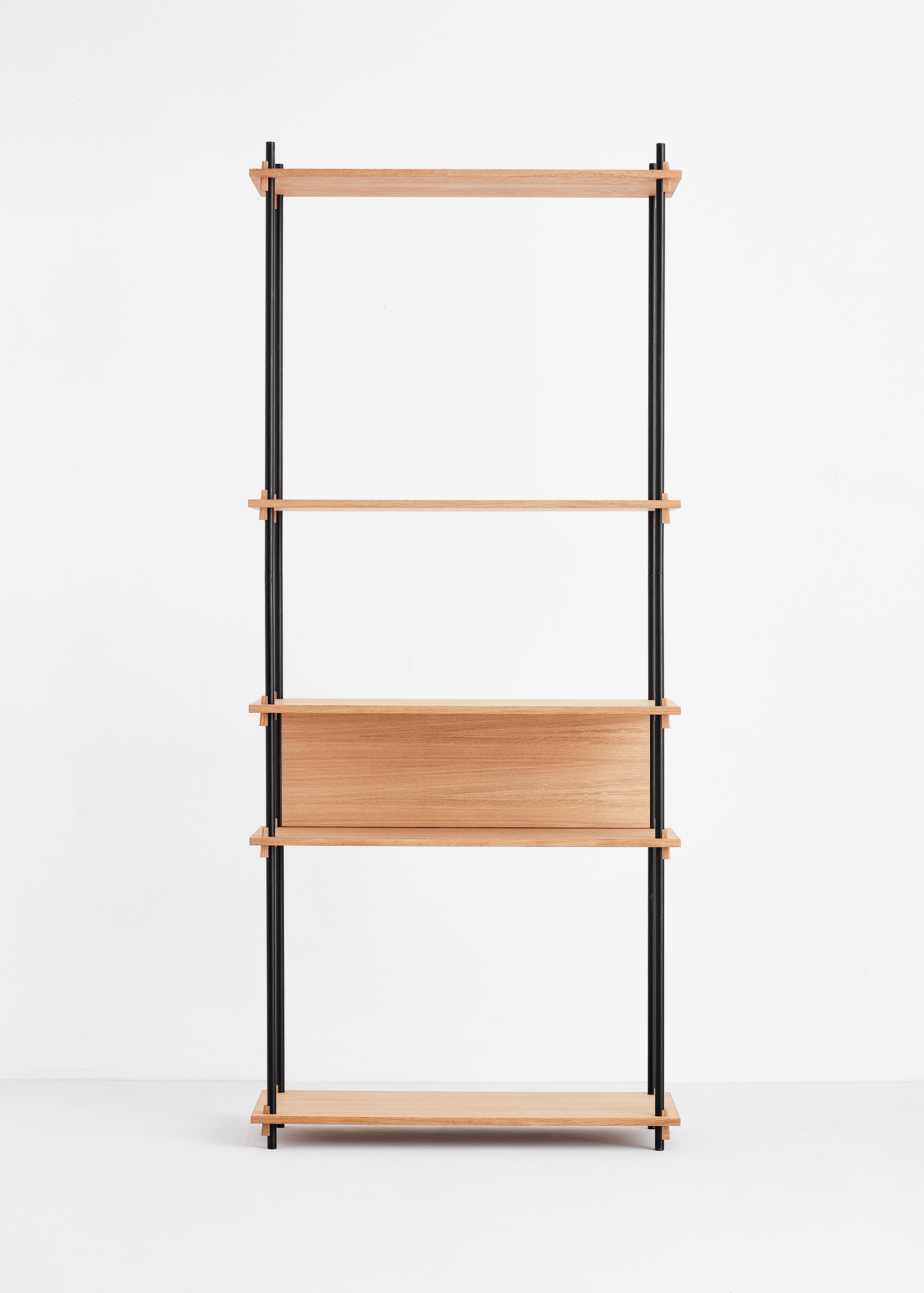 Moebe Shelving System tall single oak