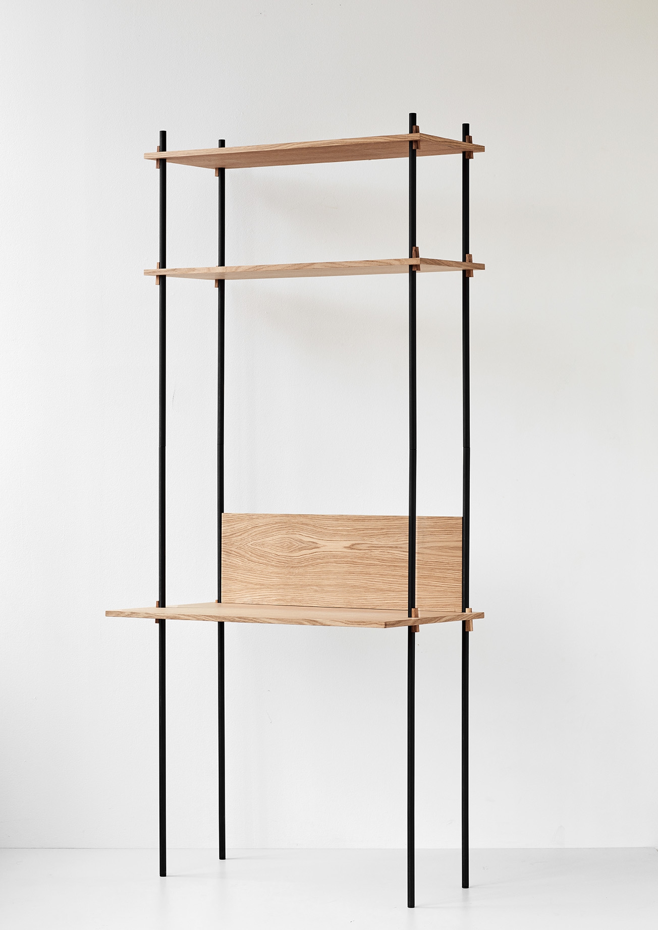 Moebe Shelving System Desk tall single set